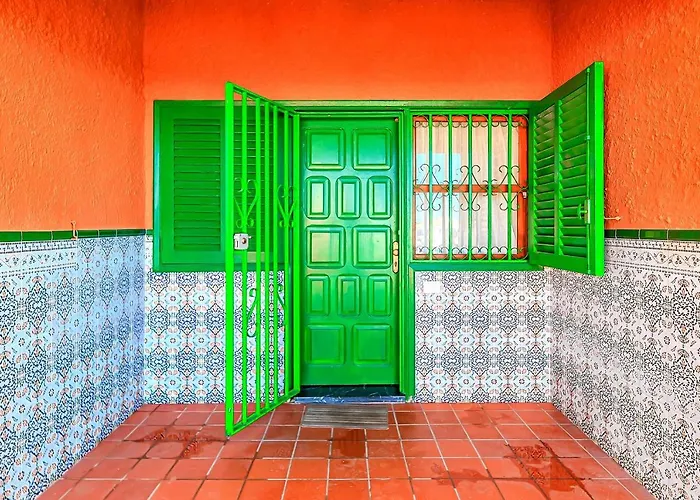 Villa Raquel With Private Pool And Sea View