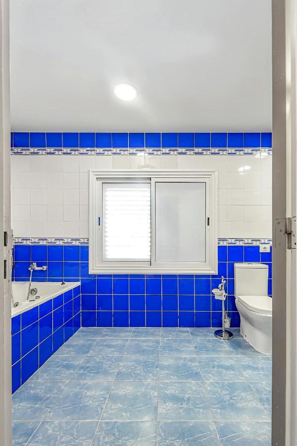 Villa Raquel With Private Pool And Sea View Los Menores