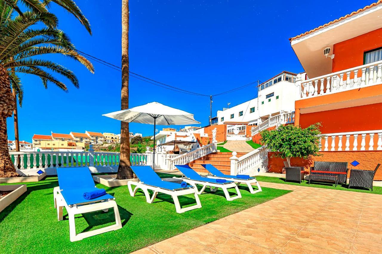 Raquel With Private Pool And Sea View Villa *