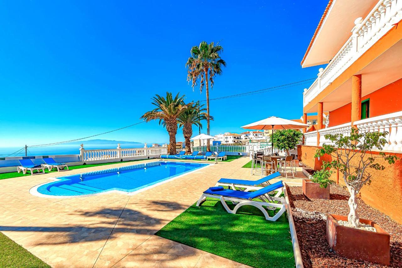 Raquel With Private Pool And Sea View Los Menores